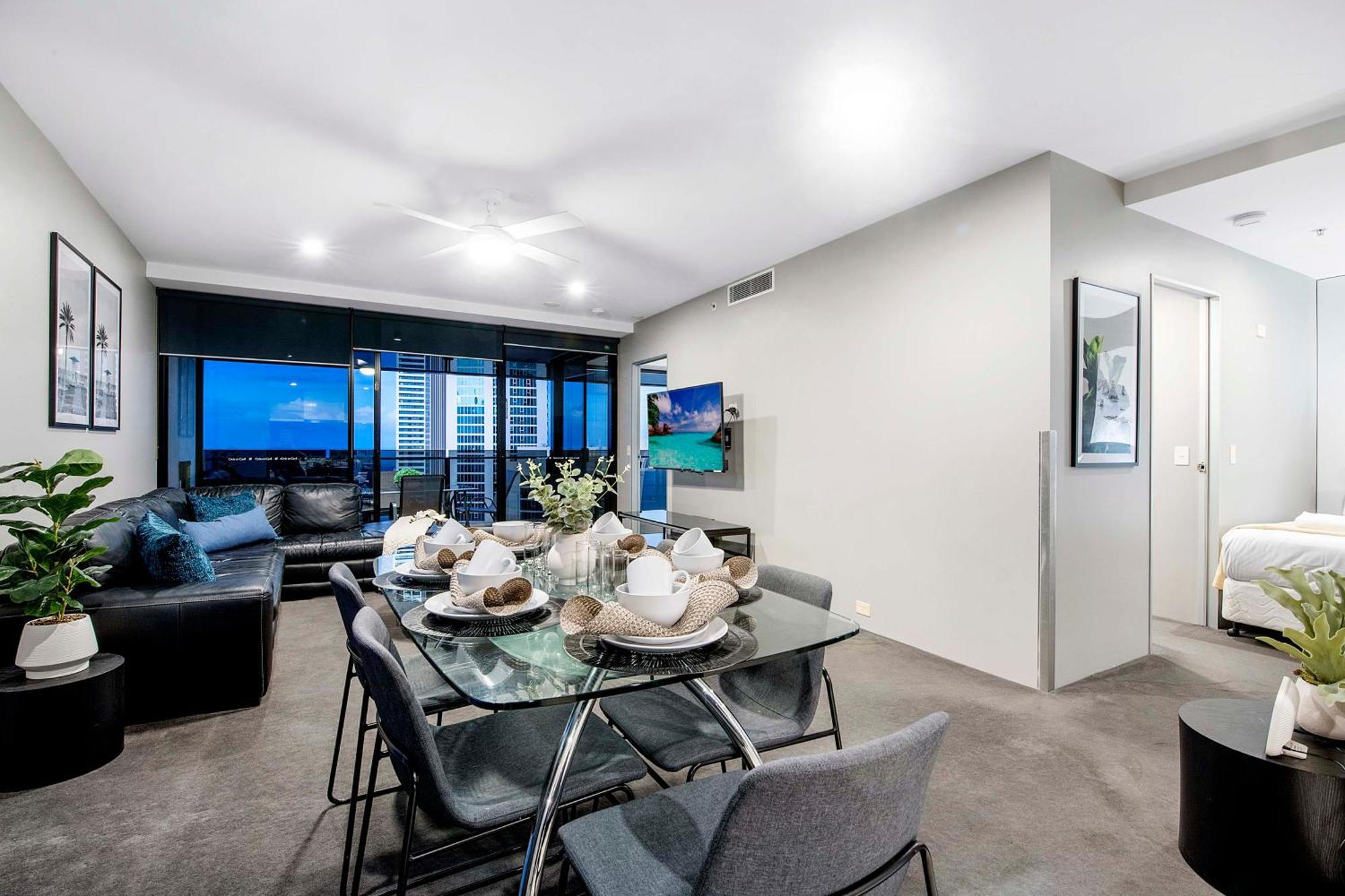 Ocean View Apartments With Balcony - Circle On Cavill - Central Location! - Self Contained & Privately Managed Gold Coast Exterior photo